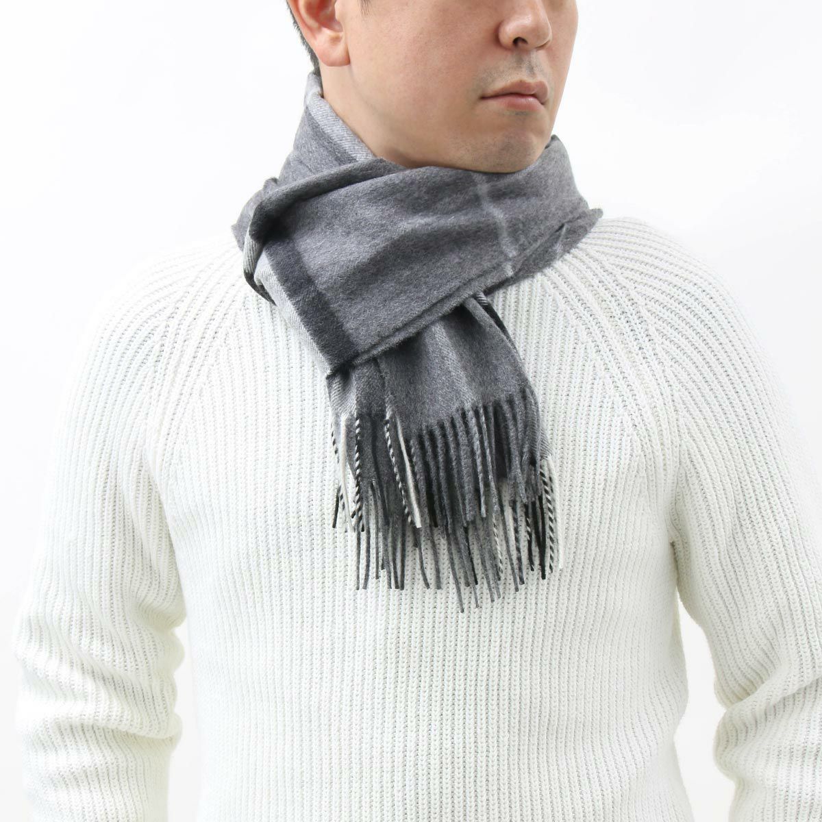 バーバリー ストール マフラー メンズ レディース ジャイアントチェック グレー Mu Giant Chk Cs Sc Cs A1345 Burberry ブランド腕時計通販なら ブルークウォッチカンパニー 心斎橋店