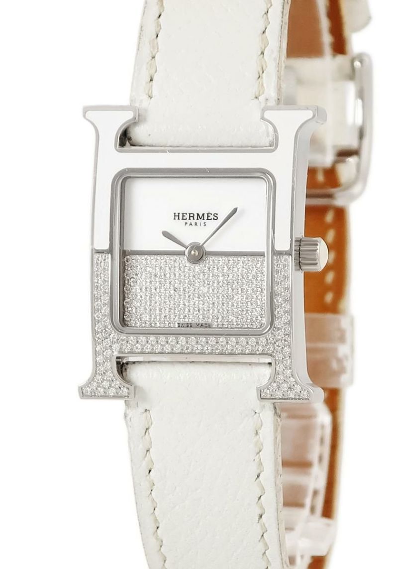 専用 FENDI シルバー スクエア クォーツ レディース腕時計 1160 シルバー スクエア型 腕時計 クォーツ 良品 FENDI シルバー クォーツ