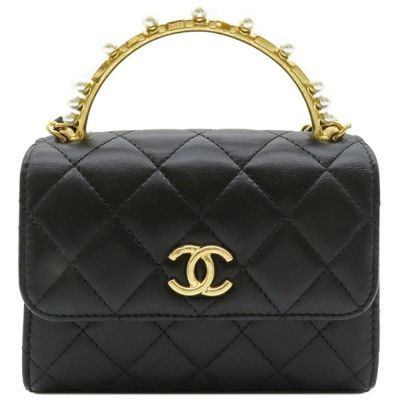 Chanel flap bag discount with top handle 2019