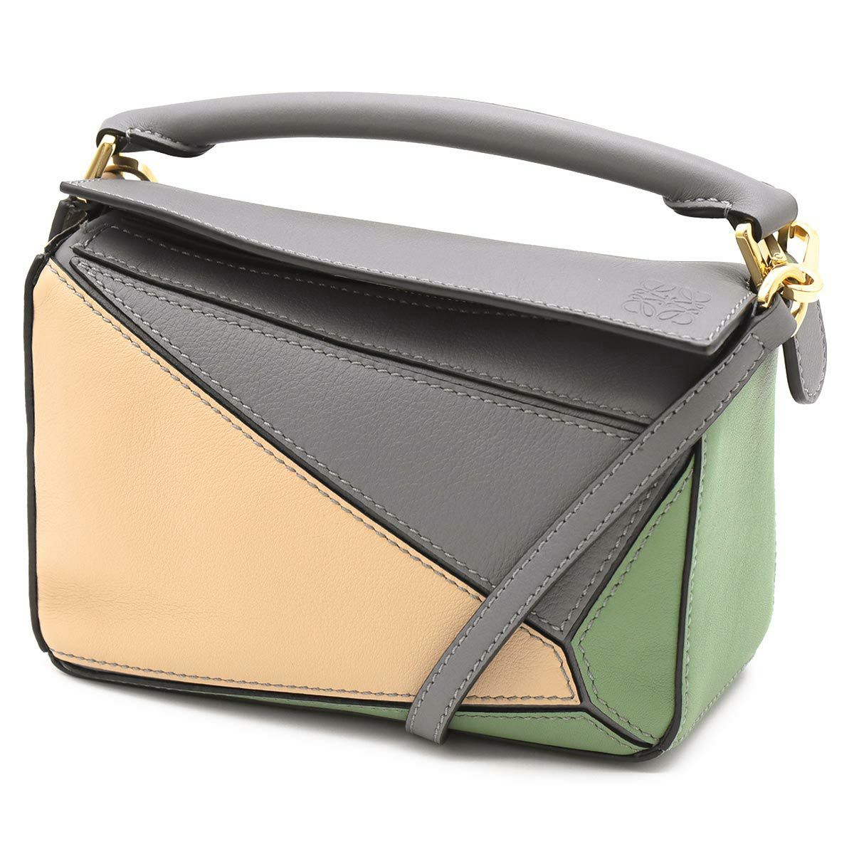 000000178889-01-l.jpg?t=  