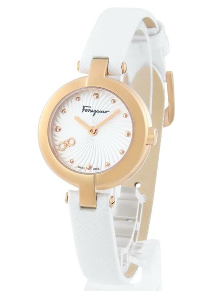 Salvatore Ferragamo フェラガモ Ferrgamo スクエア レディース